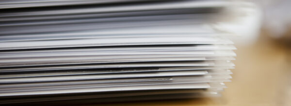Photo liasse de papier impression et routage