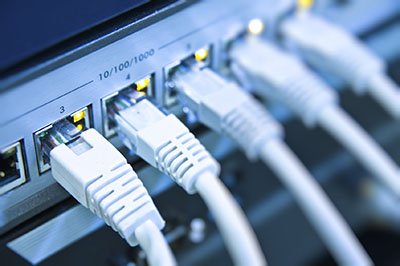 Photo switch et cable ethernet système et réseau